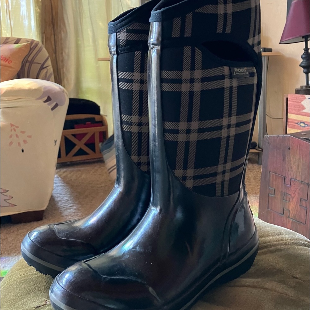 Women's Bogs Plimsoll Plaid Tall - Black Size 8
